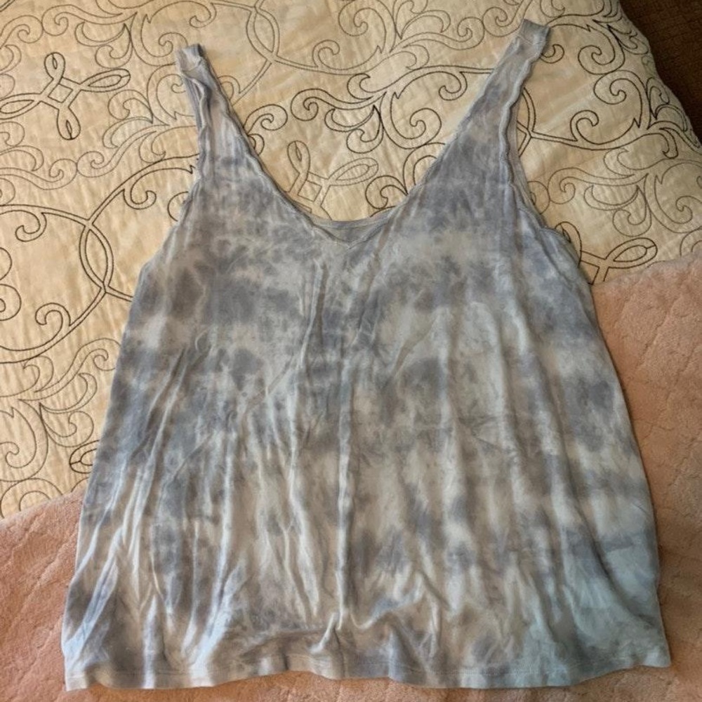 Tank - Picture 3 of 3